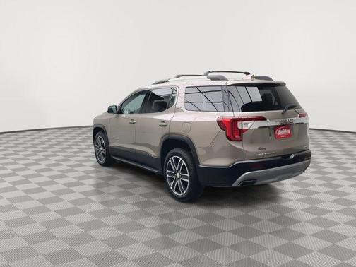 2022 GMC Acadia SLT