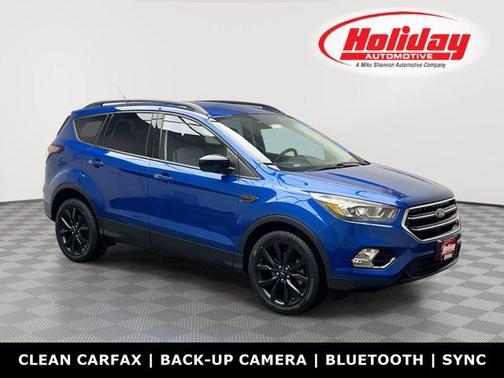 Lightning Blue Metallic 2018 Ford Escape SE