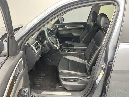 2021 Volkswagen Atlas 3.6 V6 SE w/ Technology