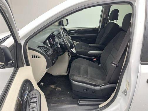 2020 Dodge Grand Caravan SE