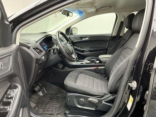 2017 Ford Edge SE