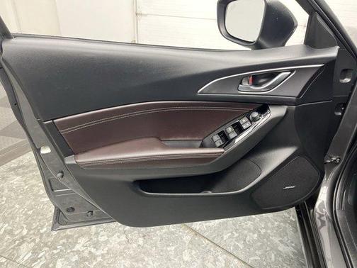 2017 Mazda Mazda3 Grand Touring