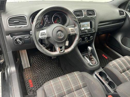 2012 Volkswagen GTI W/SUNROOF&NAVI PZEV