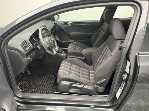 2012 Volkswagen GTI W/SUNROOF&NAVI PZEV