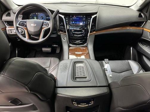2017 Cadillac Escalade Premium Luxury