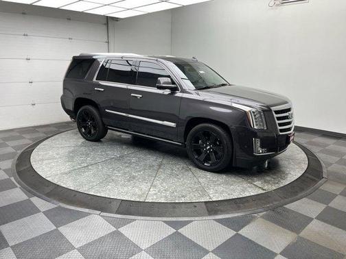 2017 Cadillac Escalade Premium Luxury