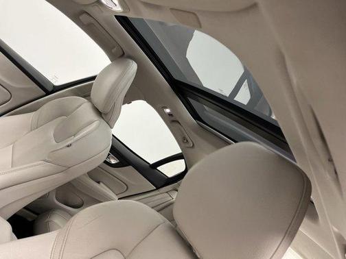 2019 Volvo S60 T6 Momentum