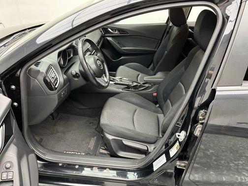 2014 Mazda Mazda3 i Touring
