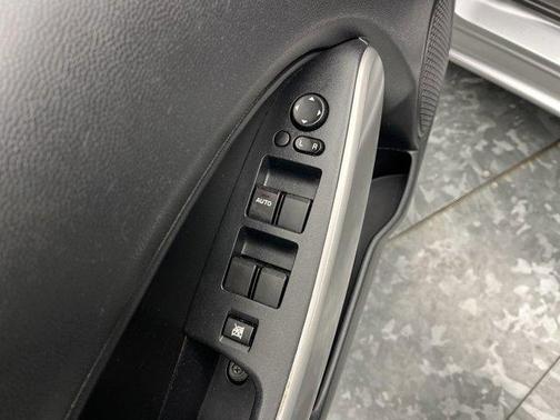 2012 Mazda Mazda2 Sport