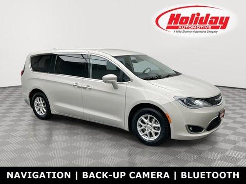 2020 Chrysler Pacifica Touring