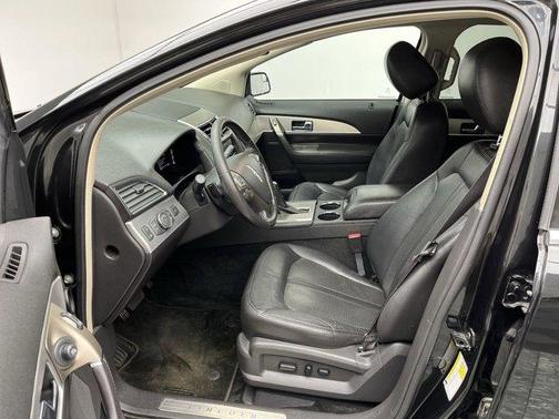 2013 Lincoln MKX Base