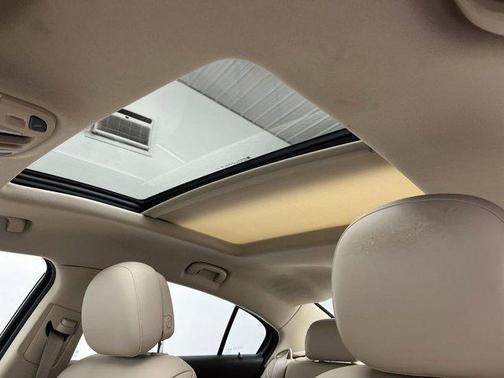 Summit White 2014 Buick LaCrosse Leather