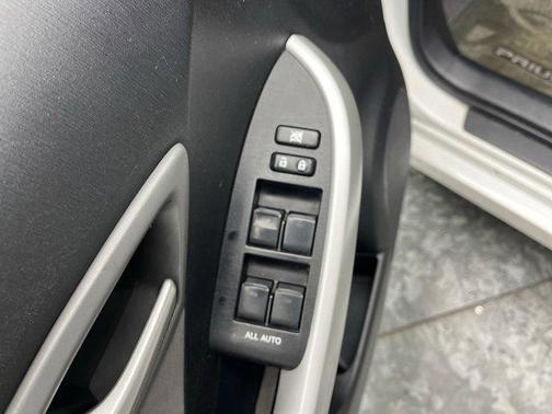 2012 Toyota Prius Base