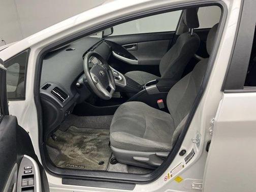 2012 Toyota Prius Base