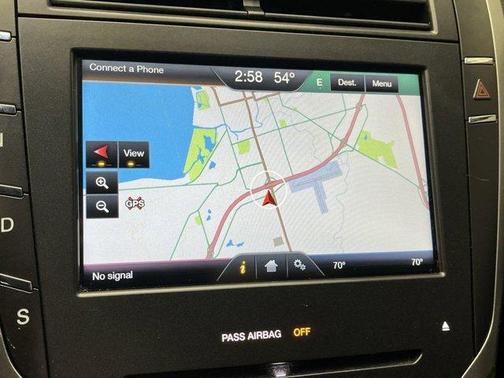 2015 Lincoln MKZ Base