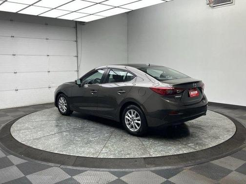2016 Mazda Mazda3 i Grand Touring
