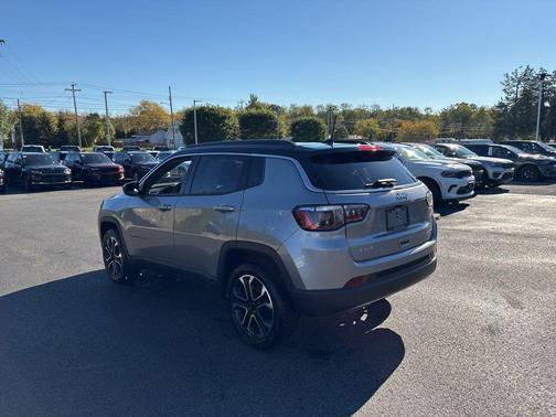 2023 Jeep Compass Limited