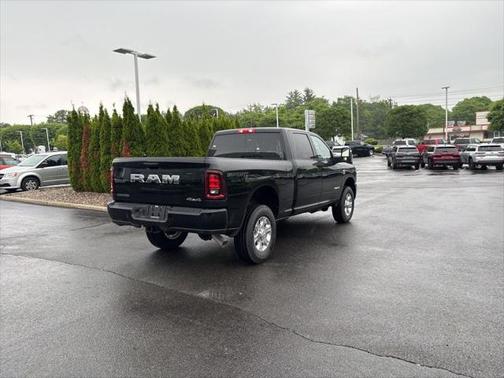 2025 RAM 2500 Big Horn Crew Cab 4x4 6'4' Box