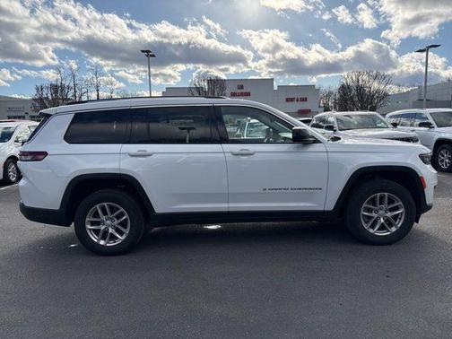 2021 Jeep Grand Cherokee L Laredo