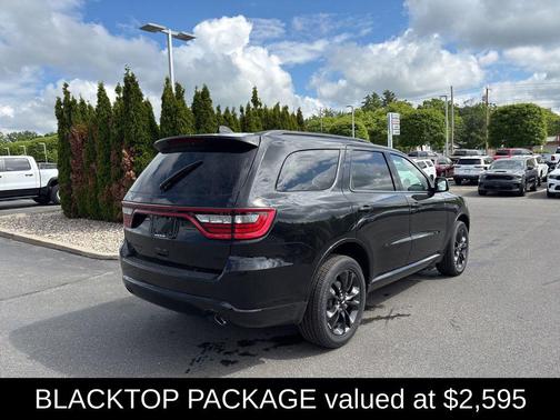 DB Black Clearcoat 2026 Dodge Durango GT AWD
