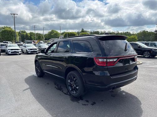 DB Black Clearcoat 2026 Dodge Durango GT AWD