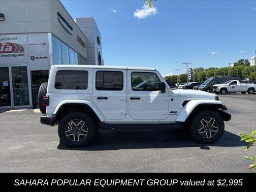 2025 Jeep Wrangler 4-Door Sahara 4x4