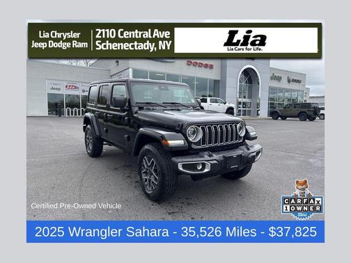 Black Clearcoat 2025 Jeep Wrangler 4-Door Sahara 4x4