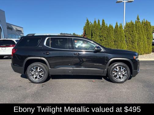 2023 GMC Acadia AWD SLT