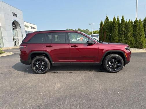 2025 Jeep Grand Cherokee Limited X