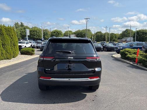 2025 Jeep Grand Cherokee Limited X