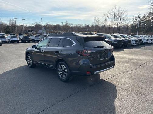 2024 Subaru Outback Touring XT