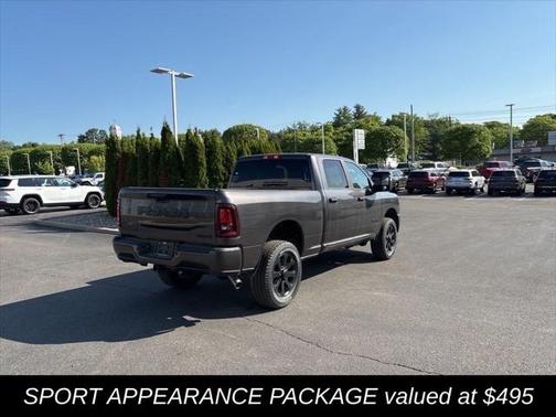 2025 RAM 2500 Big Horn Crew Cab 4x4 6'4' Box