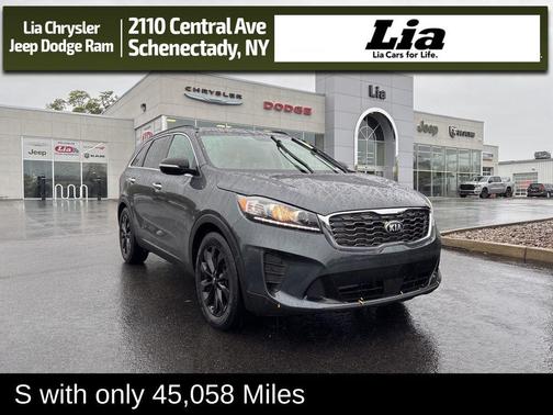 2020 Kia Sorento S