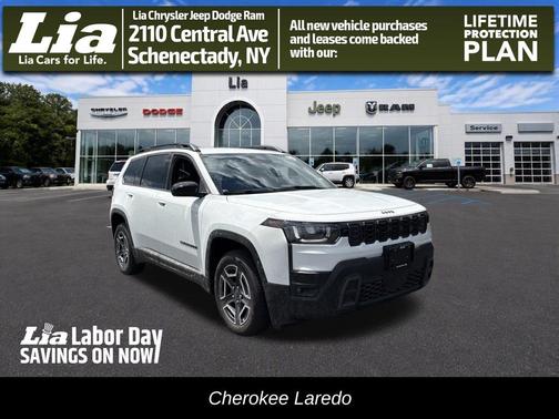 Bright White Clearcoat 2026 Jeep Cherokee Laredo 4x4
