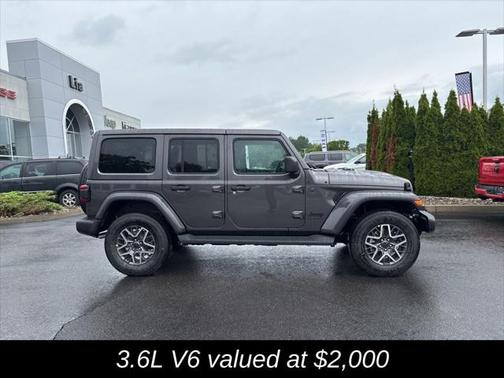 2025 Jeep Wrangler 4-Door Sahara 4x4