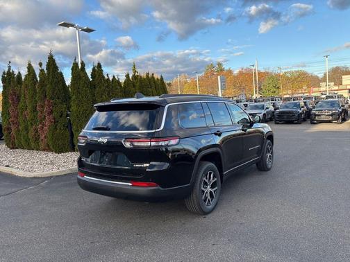 2025 Jeep Grand Cherokee L Limited