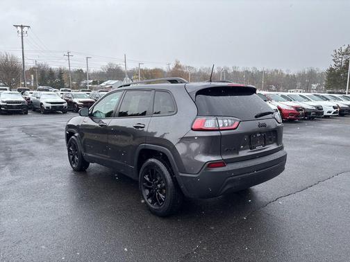 2023 Jeep Cherokee Altitude