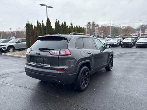 2023 Jeep Cherokee Altitude