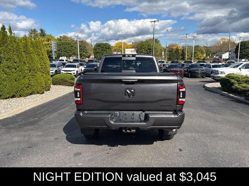 2022 RAM 2500 Laramie Crew Cab 4x4 6'4' Box