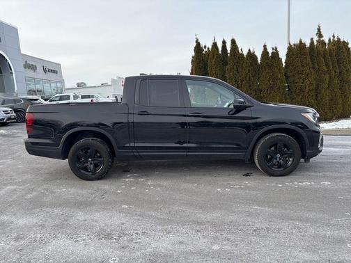 2023 Honda Ridgeline Black