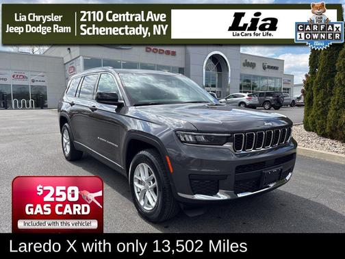 Baltic Gray Metallic Clearcoat 2025 Jeep Grand Cherokee L Laredo