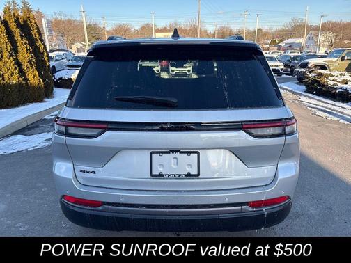 2026 Jeep Grand Cherokee Altitude