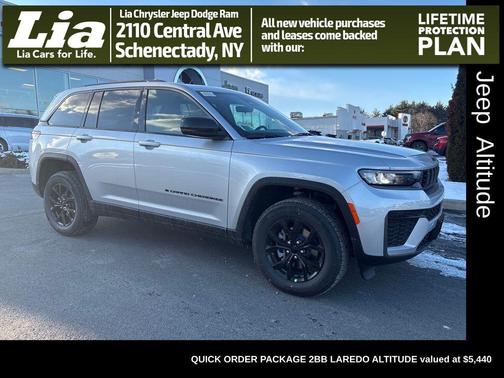 2026 Jeep Grand Cherokee Altitude