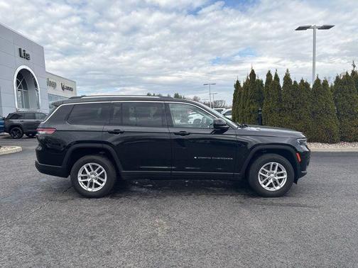 2021 Jeep Grand Cherokee L Laredo