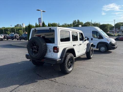 2025 Jeep Wrangler Willys