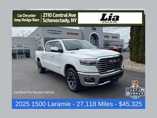 Bright White Clearcoat 2025 RAM 1500 Laramie