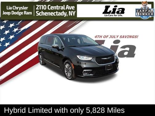2023 Chrysler Pacifica Hybrid Limited
