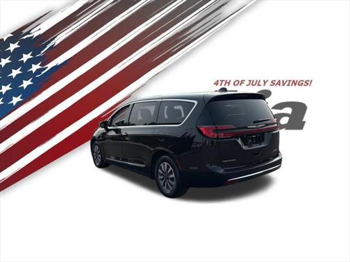 2023 Chrysler Pacifica Hybrid Limited