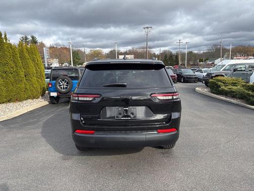 2025 Jeep Grand Cherokee L Altitude