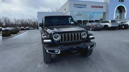 2025 Jeep Wrangler 4-Door Sahara 4x4